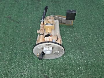 НАСОС ПОГРУЖНОЙ НА TOYOTA PREMIO ZZT245 1ZZ-FE