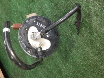 НАСОС ПОГРУЖНОЙ НА MAZDA MPV LWEW FS-DE