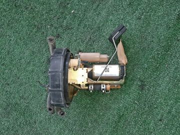 НАСОС ПОГРУЖНОЙ НА MITSUBISHI LEGNUM EC1W 4G93