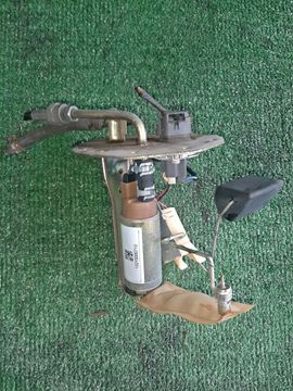 НАСОС ПОГРУЖНОЙ НА TOYOTA COROLLA SPACIO AE111N 4A-FE