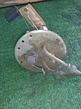 НАСОС ПОГРУЖНОЙ НА TOYOTA COROLLA SPACIO AE111N 4A-FE