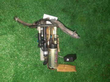 НАСОС ПОГРУЖНОЙ НА TOYOTA COROLLA AE104 4A-FE