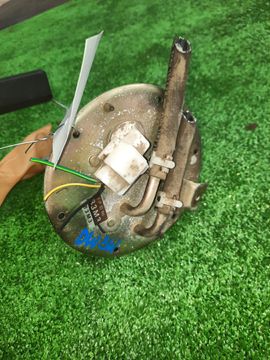 НАСОС ПОГРУЖНОЙ НА MAZDA DEMIO DW3W B3