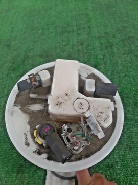 НАСОС ПОГРУЖНОЙ НА TOYOTA VITZ NCP131 1NZ-FE