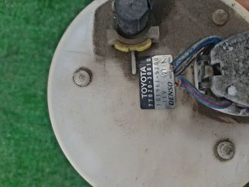 НАСОС ПОГРУЖНОЙ НА TOYOTA ARISTO JZS160 2JZ-GE