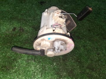 НАСОС ПОГРУЖНОЙ НА TOYOTA WISH ZNE10 1ZZ-FE