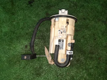 НАСОС ПОГРУЖНОЙ НА TOYOTA BREVIS JCG11 2JZ-FSE