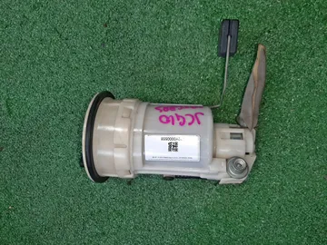 НАСОС ПОГРУЖНОЙ НА TOYOTA PROGRES JCG10 1JZ-GE