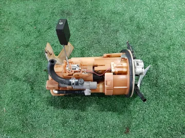 НАСОС ПОГРУЖНОЙ НА TOYOTA SPACIO NZE124 1NZ-FE