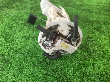 НАСОС ПОГРУЖНОЙ НА TOYOTA AXIO NRE161 2NR-FKE