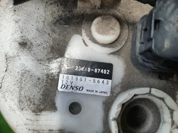 НАСОС ПОГРУЖНОЙ НА DAIHATSU TERIOS KID J131G EF-DET