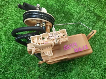 НАСОС ПОГРУЖНОЙ НА NISSAN BLUEBIRD U14 QG18DE
