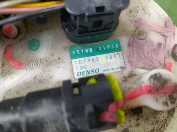 НАСОС ПОГРУЖНОЙ НА SUZUKI SOLIO MA36S K12C