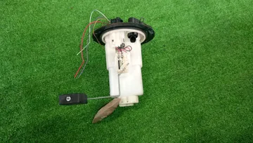 НАСОС ПОГРУЖНОЙ НА MITSUBISHI LANCER CEDIA CS5A 4G93