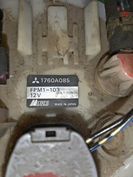 НАСОС ПОГРУЖНОЙ НА MITSUBISHI AIRTREK CU2W 4G63