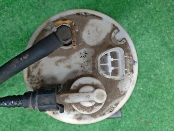 НАСОС ПОГРУЖНОЙ НА TOYOTA PLATZ SCP11 1SZ-FE