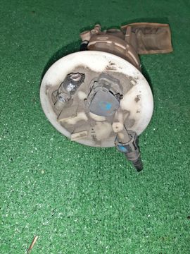 НАСОС ПОГРУЖНОЙ НА MITSUBISHI PAJERO V83W 6G72