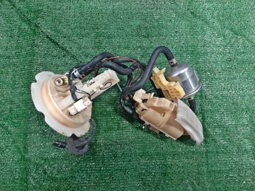 НАСОС ПОГРУЖНОЙ НА NISSAN WINGROAD Y11 QG15DE