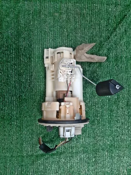 НАСОС ПОГРУЖНОЙ НА TOYOTA COROLLA NZE121 1NZ-FE