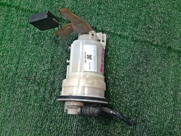 НАСОС ПОГРУЖНОЙ НА TOYOTA ALLEX ZZE122 1ZZ-FE