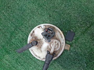 НАСОС ПОГРУЖНОЙ НА TOYOTA VITZ NCP10 2NZ-FE