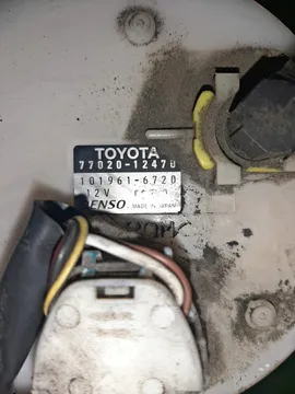 НАСОС ПОГРУЖНОЙ НА TOYOTA COROLLA NZE124 1NZ-FE