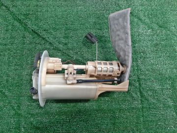 НАСОС ПОГРУЖНОЙ НА TOYOTA COROLLA  AXIO NZE161 1NZ-FE