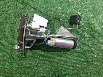 НАСОС ПОГРУЖНОЙ НА MAZDA DEMIO DW3W B3E