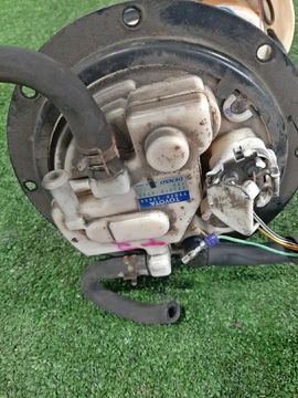 НАСОС ПОГРУЖНОЙ НА TOYOTA COROLLA FIELDER NZE141G 1NZ-FE