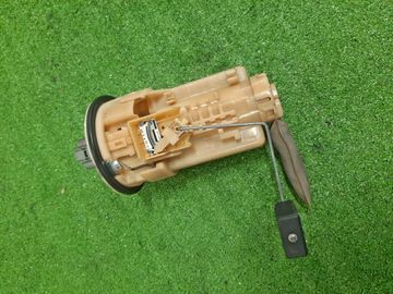 НАСОС ПОГРУЖНОЙ НА TOYOTA OPA ZCT10 1ZZ-FE