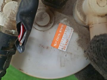 НАСОС ПОГРУЖНОЙ НА TOYOTA PASSO KGC10 1KR-FE