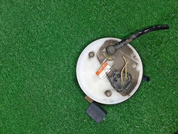 НАСОС ПОГРУЖНОЙ НА TOYOTA ALTEZZA GXE10 1G-FE