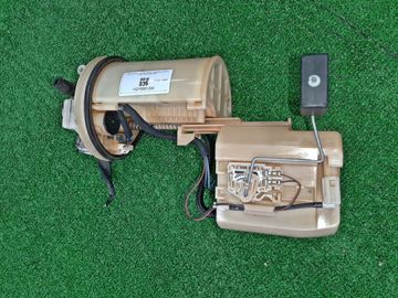 НАСОС ПОГРУЖНОЙ НА TOYOTA COROLLA  AXIO ZRE142 2ZR-FE