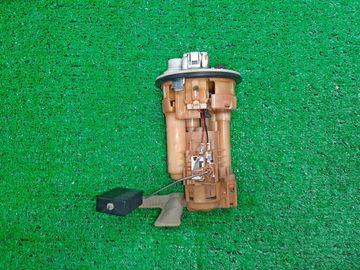 НАСОС ПОГРУЖНОЙ НА TOYOTA COROLLA NZE121 1NZ-FE