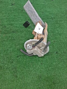 НАСОС ПОГРУЖНОЙ НА TOYOTA VITZ KSP130 1KR-FE