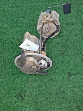 НАСОС ПОГРУЖНОЙ НА TOYOTA BELTA SCP92 2SZ-FE