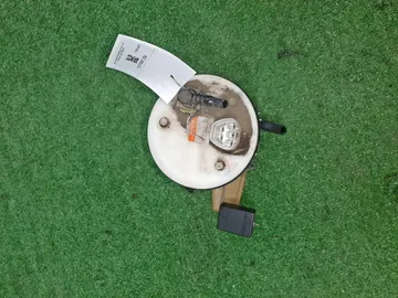 НАСОС ПОГРУЖНОЙ НА TOYOTA ALTEZZA GXE10 1G-FE