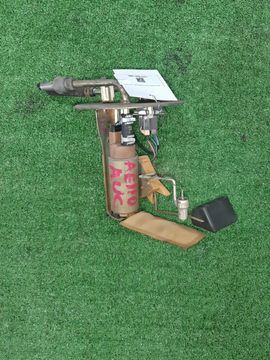 НАСОС ПОГРУЖНОЙ НА TOYOTA COROLLA AE110 5A-FE