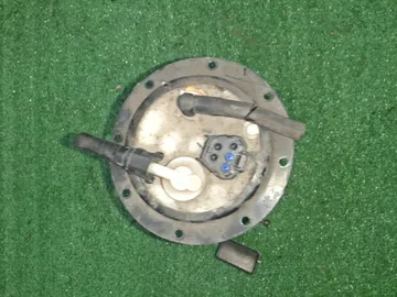 НАСОС ПОГРУЖНОЙ НА TOYOTA PLATZ SCP11 1SZ-FE
