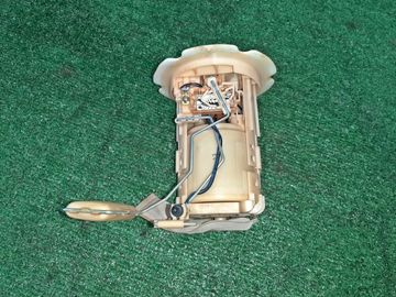 НАСОС ПОГРУЖНОЙ НА NISSAN CEFIRO A33 VQ20DE
