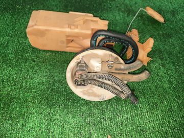 НАСОС ПОГРУЖНОЙ НА NISSAN PRIMERA QP11 QG18DE