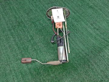 НАСОС ПОГРУЖНОЙ НА MAZDA BONGO SK82V F8