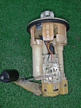 НАСОС ПОГРУЖНОЙ НА TOYOTA CAMRY ACV30 2AZ-FE