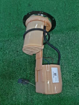 НАСОС ПОГРУЖНОЙ НА TOYOTA COROLLA  AXIO NZE141 1NZ-FE