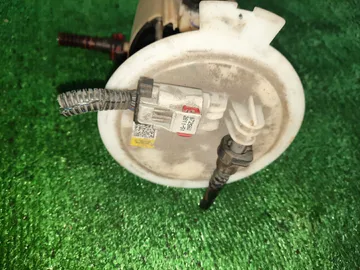 НАСОС ПОГРУЖНОЙ НА NISSAN PRIMERA P12 QR20DE