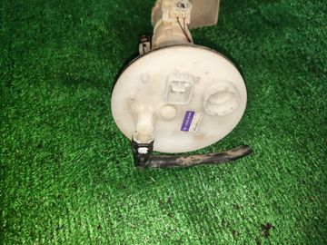 НАСОС ПОГРУЖНОЙ НА TOYOTA RUSH J210E 3SZ-VE