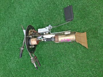 НАСОС ПОГРУЖНОЙ НА TOYOTA STARLET EP91 4E-FE