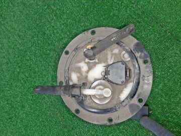 НАСОС ПОГРУЖНОЙ НА TOYOTA VITZ SCP10 1SZ-FE