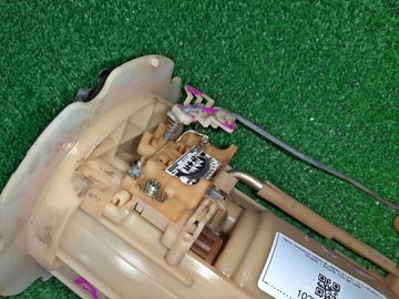 НАСОС ПОГРУЖНОЙ НА NISSAN BLUEBIRD SYLPHY TG10 QR20DD