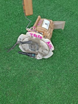 НАСОС ПОГРУЖНОЙ НА NISSAN BLUEBIRD SYLPHY TG10 QR20DD